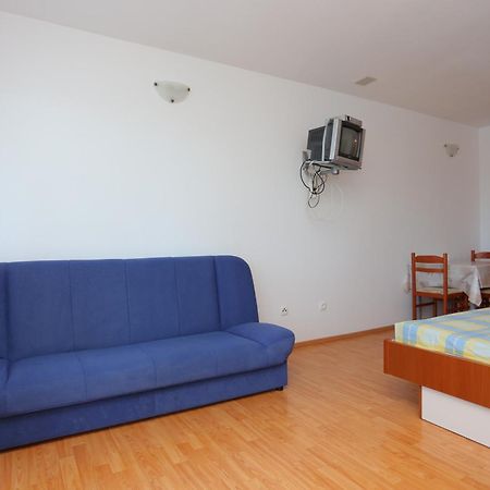 Apartments And Rooms By The Sea Trogir - 16536 Room photo