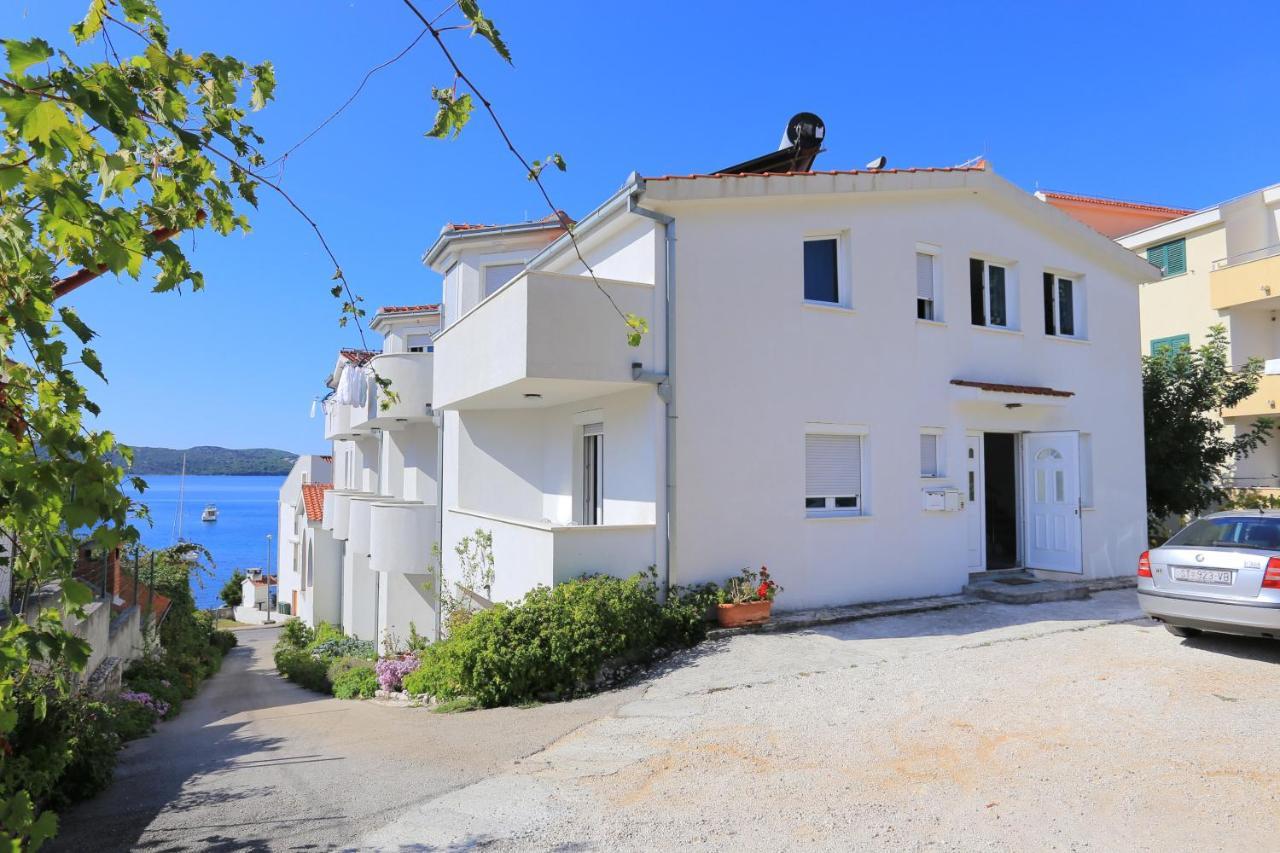 Apartments And Rooms By The Sea Trogir - 16536 Exterior photo