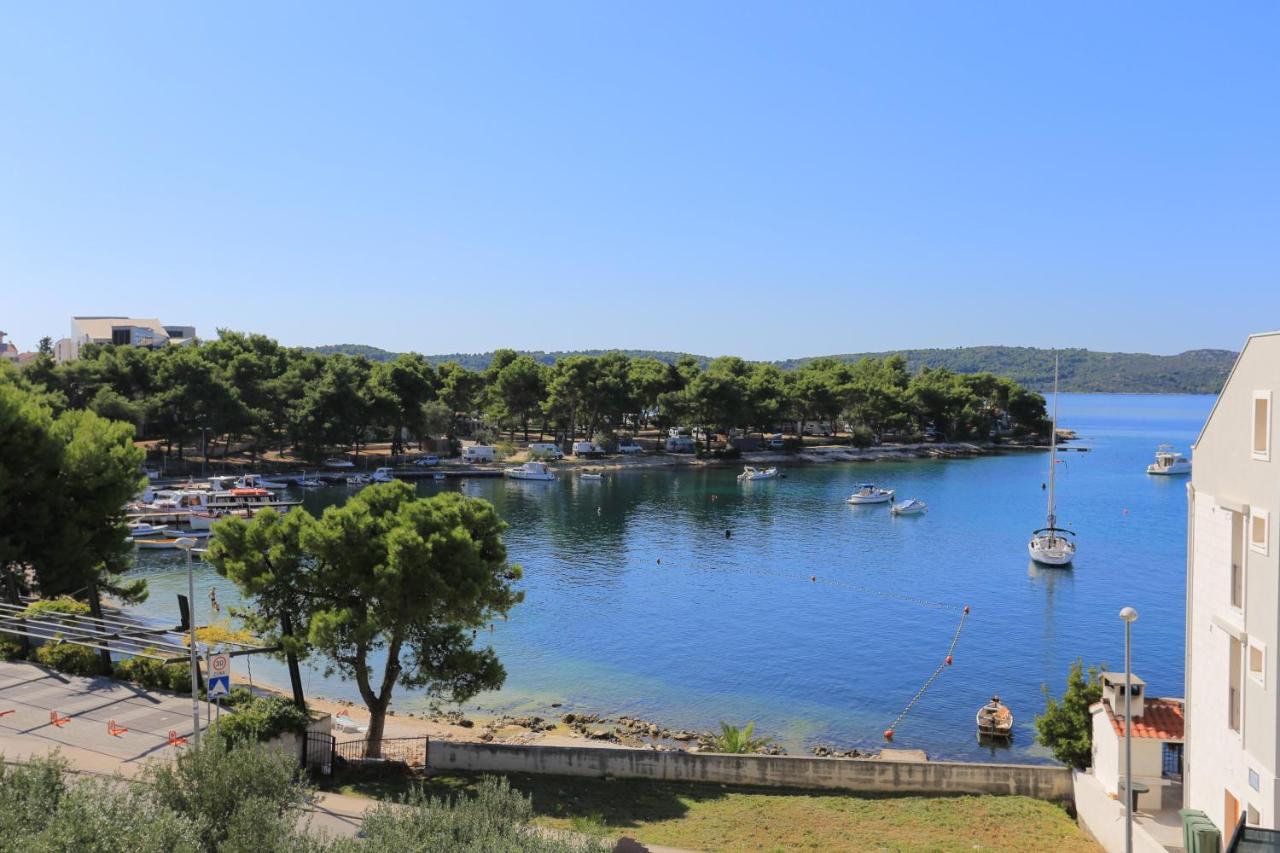 Apartments And Rooms By The Sea Trogir - 16536 Exterior photo