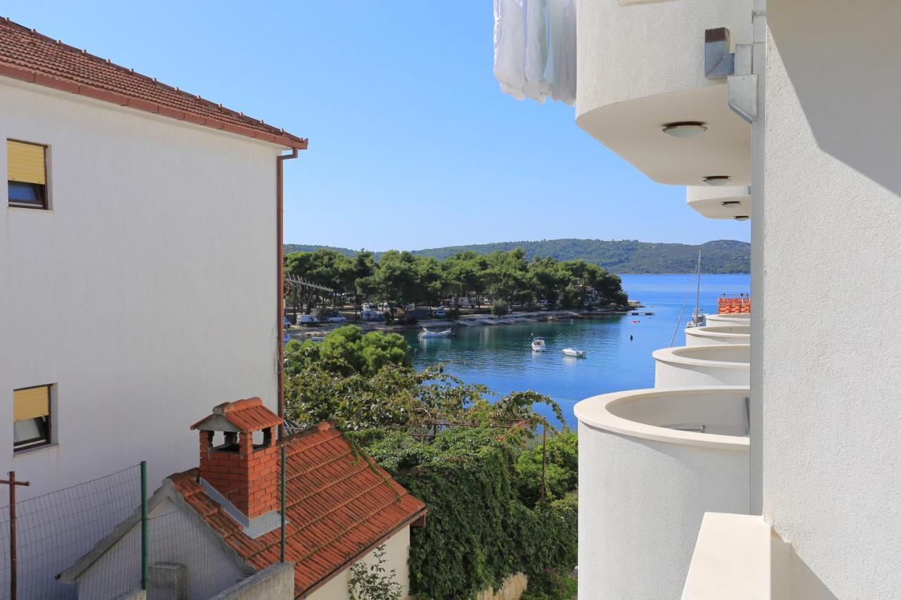 Apartments And Rooms By The Sea Trogir - 16536 Exterior photo